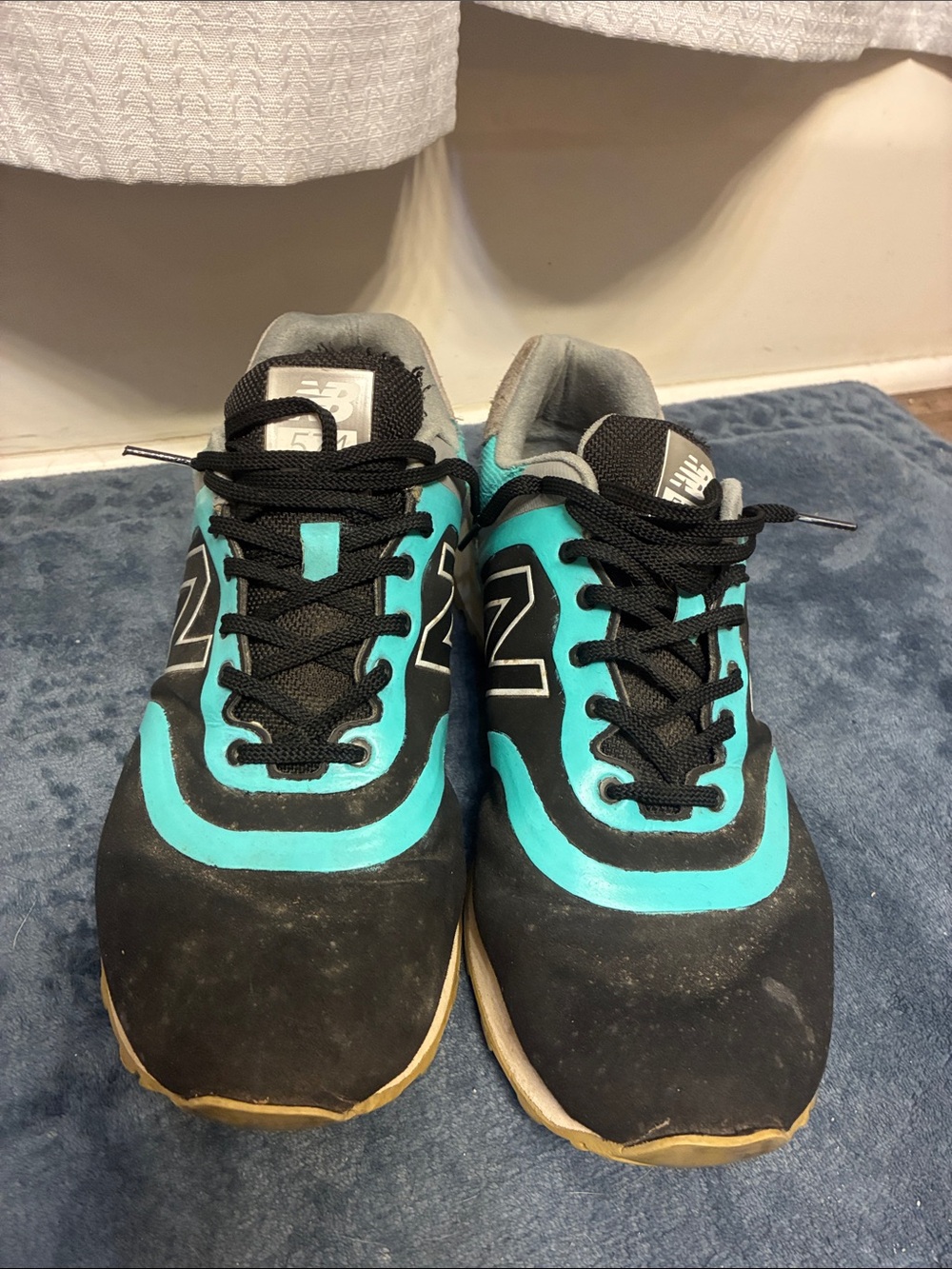 New Balance Black and Teal Lace-Up Running Shoes